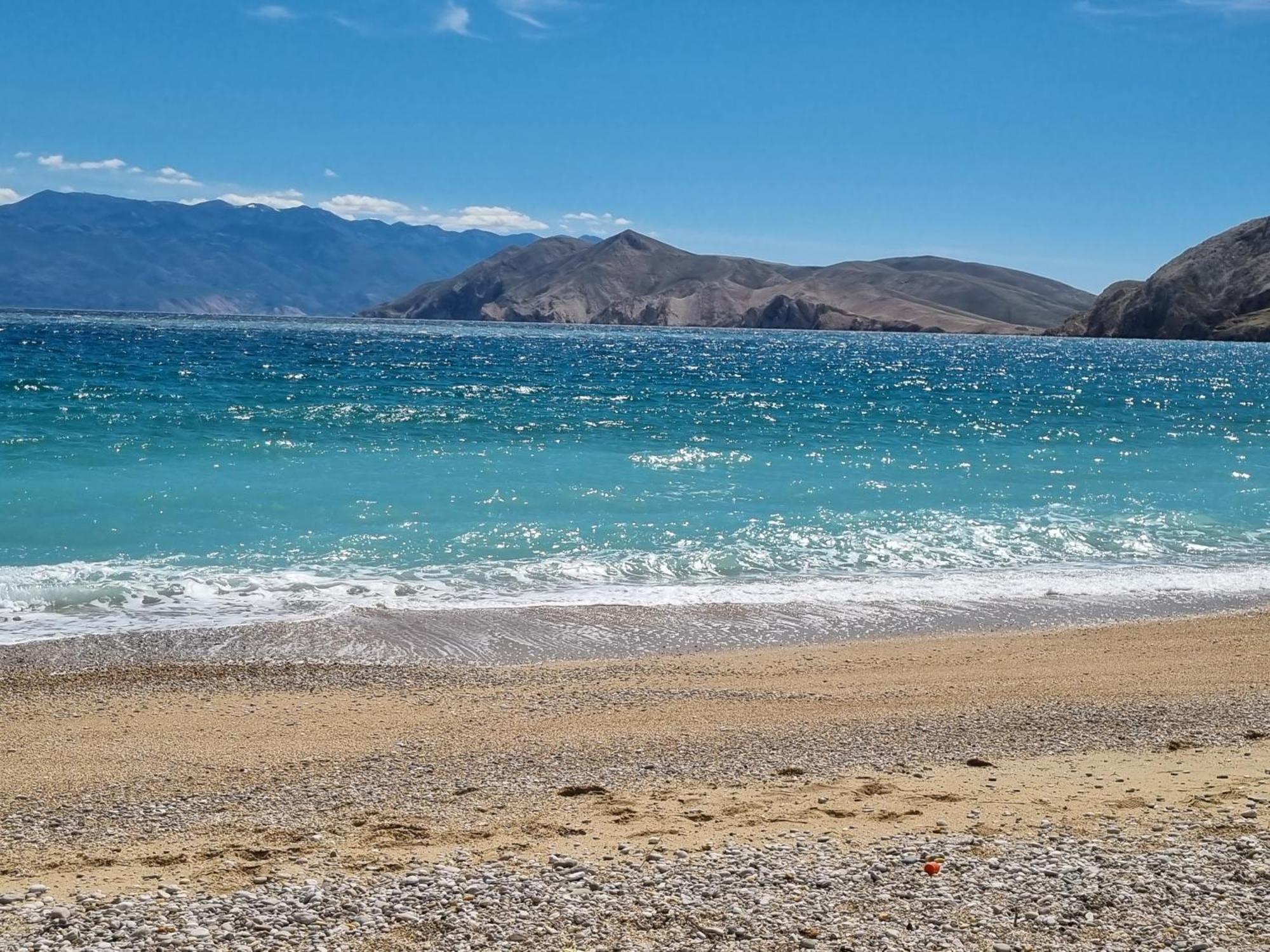 Casia A6 Baska (Krk)